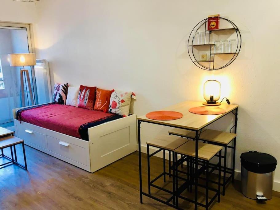 דירות Sète "Axel 8" Studio Proche Gare Avec Balcon מראה חיצוני תמונה