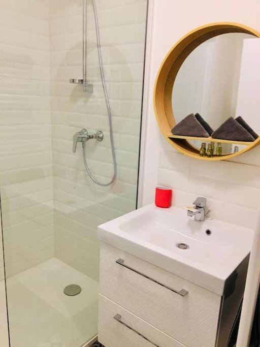 דירות Sète "Axel 8" Studio Proche Gare Avec Balcon מראה חיצוני תמונה